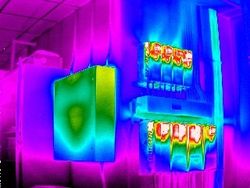 Caméra thermique 320x240 - 33x25° - 1.8 mrad - 0.04°C - -20-+550°C - PIP, isotherme, MSX, image visible, WiFi, LED - Flir Ignite Cloud