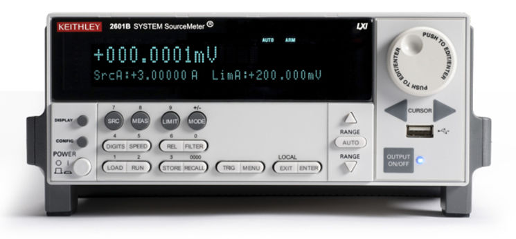 SourceMètre SMU, 1 voie, 100fA, 40V, 3A (10A DC de pulse), 40 W